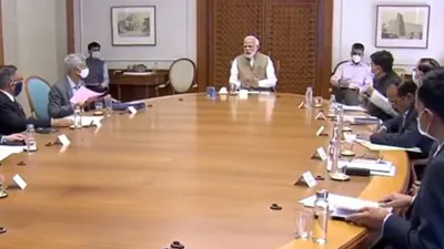 PM chairs meeting on Ukraine crisis