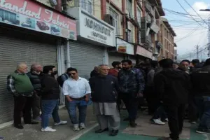 Budshah Market Closed Accusing Wakf Board of Sealing Six Shops Illegally