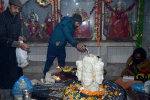 IGP Kashmir Greets People, Forces On MahaShivratri
