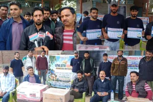 OVER 100 CONSUMERS SHOW INTEREST IN ROOFTOP SOLAR; PDD HANDWARA HOLDS AWARENESS DRIVE UNDER PM SURYA GHAR SCHEME